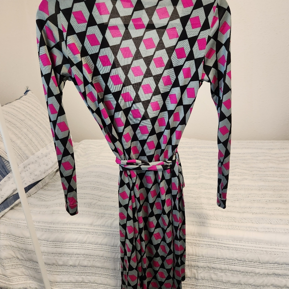 Dvf Wrap Dress - image 4